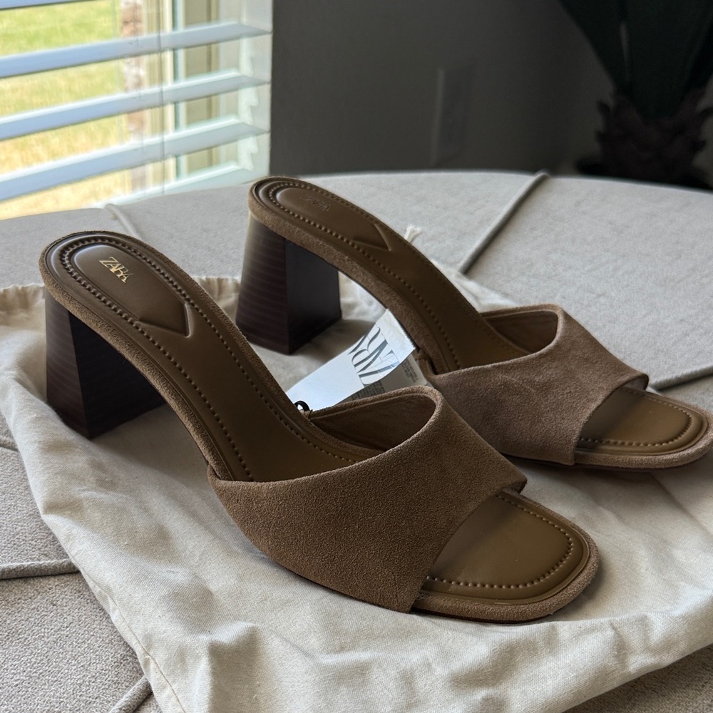 Zara Brown Suede Block Heel Mules